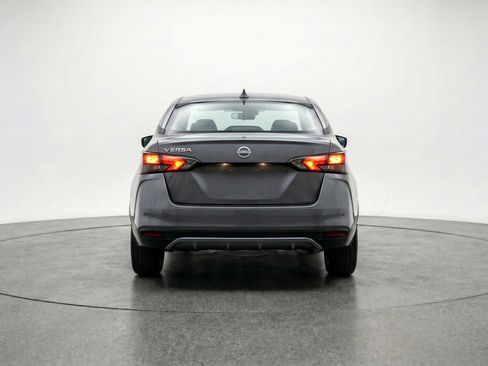 Used 2025 Nissan Versa SV image 7