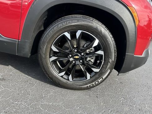 Used 2021 Chevrolet TrailBlazer LT w/ Convenience Package image 8