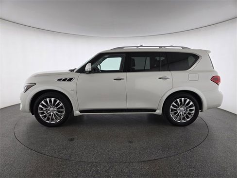 Used 2017 INFINITI QX80 2WD w/ Driver Assistance Package image 28