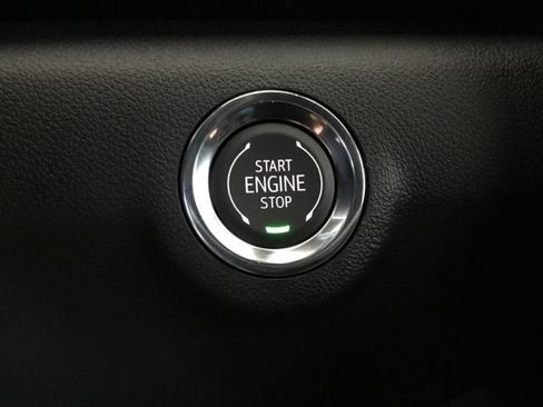 New 2027 GMC Terrain AT4 w/ Technology Package II AWD/4WD image 30