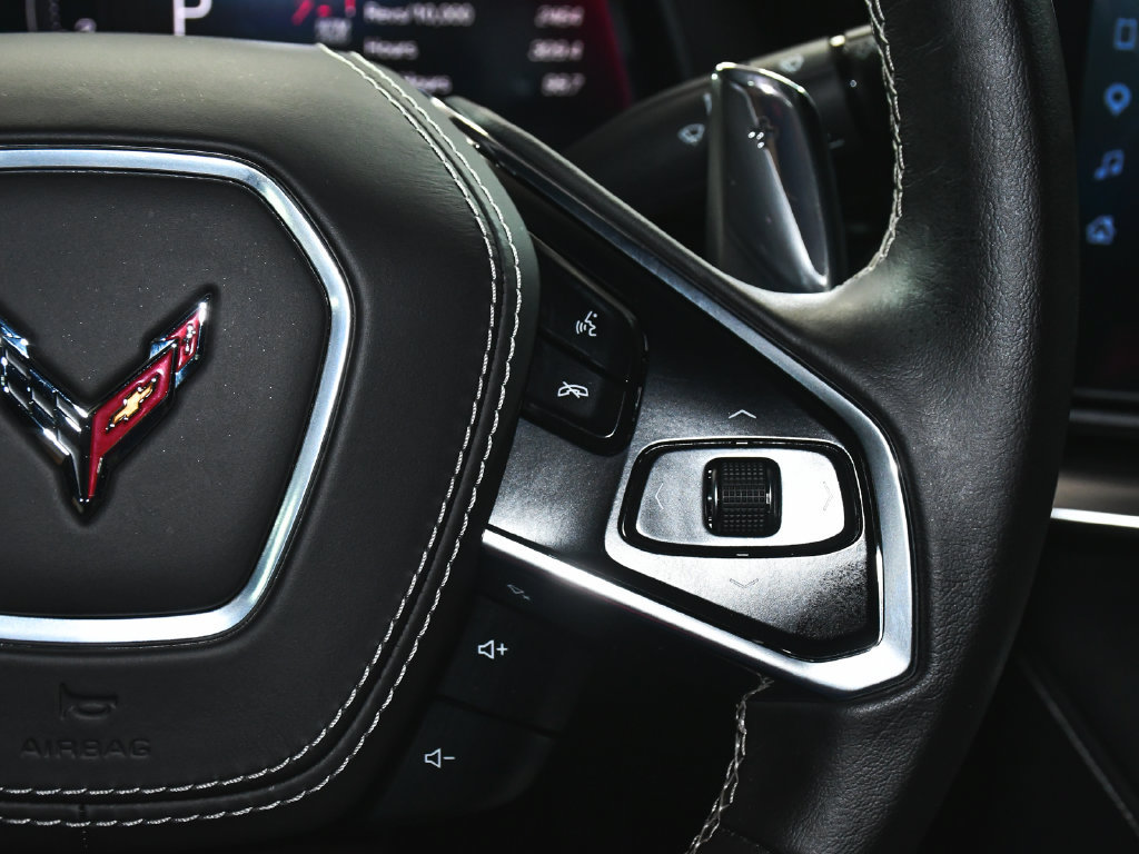 Used 2025 Chevrolet Corvette E-Ray AWD/4WD image 32