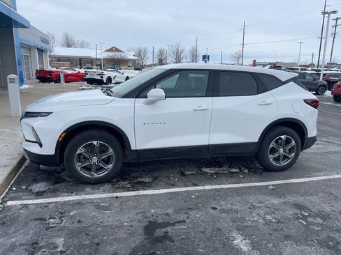 Used 2023 Chevrolet Blazer LT w/ Driver Confidence Package image 5