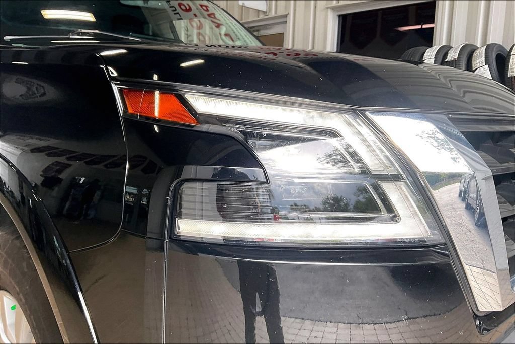 Used 2024 Nissan Armada SV AWD/4WD image 24