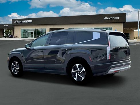 New 2026 Hyundai Ioniq 9 SE image 4