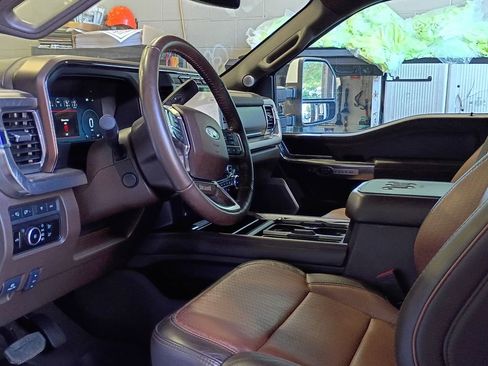 Used 2023 Ford F350 King Ranch AWD/4WD image 25