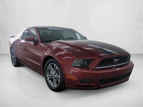 Used 2014 Ford Mustang Premium w/ Electronics Package RWD image 3