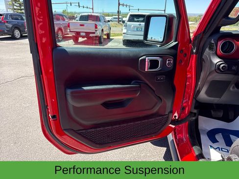 Used 2023 Jeep Wrangler Unlimited Rubicon AWD/4WD image 13