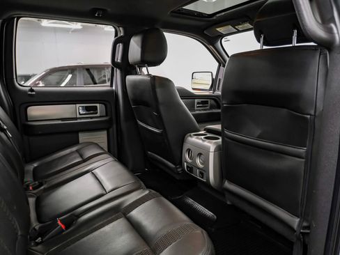Used 2014 Ford F150 Raptor w/ Equipment Group 801A Luxury AWD/4WD image 38