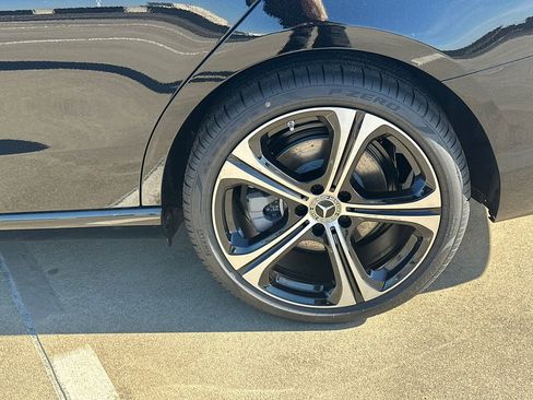New 2026 Mercedes-Benz C 300 4MATIC Sedan image 22