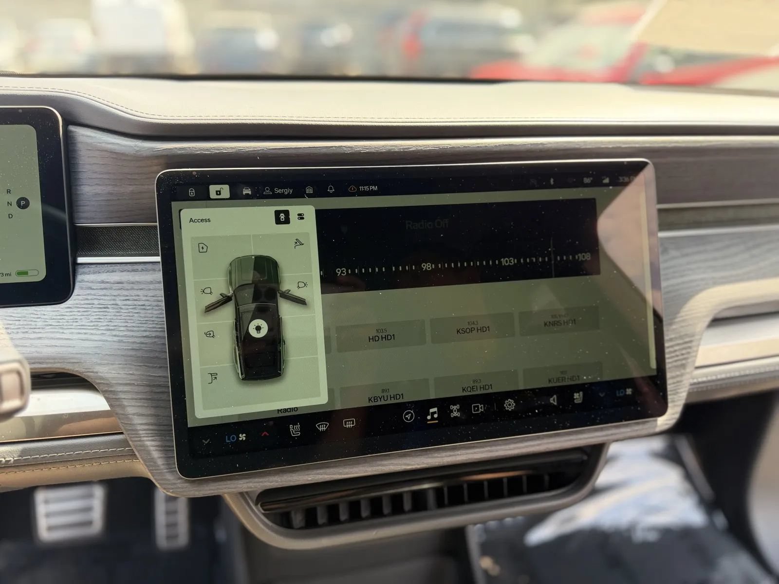 Used 2023 Rivian R1S Adventure Quad AWD/4WD image 28