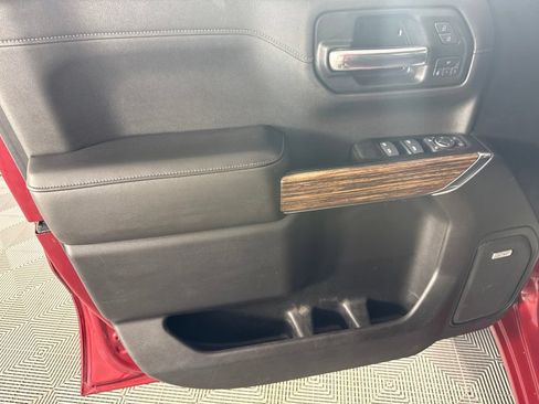 Used 2019 Chevrolet Silverado 1500 High Country w/ High Country Premium Package AWD/4WD image 11