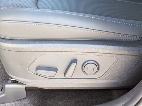 New 2026 Kia Sorento EX FWD image 25