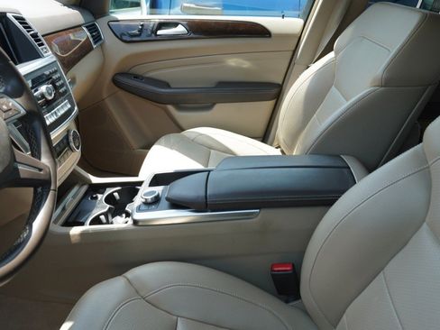 Used 2014 Mercedes-Benz ML 350 2WD image 8