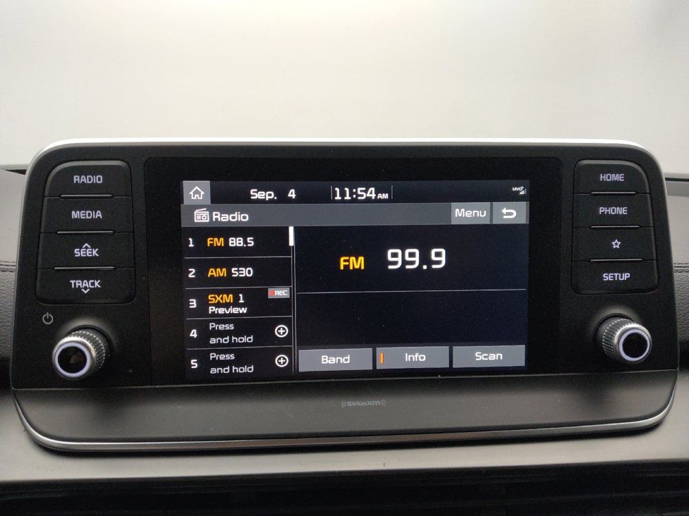 Used 2020 Kia Telluride LX AWD/4WD image 25