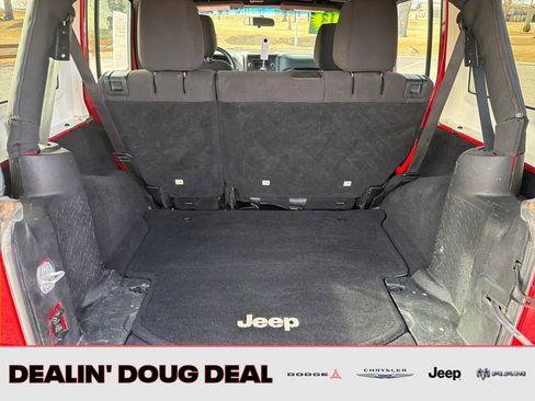 Used 2013 Jeep Wrangler Unlimited Sport image 13
