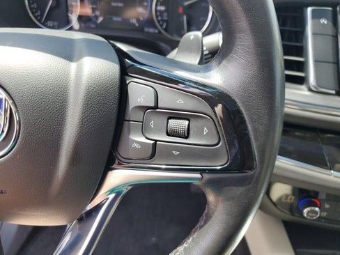 Used 2022 Buick Enclave Avenir FWD image 25