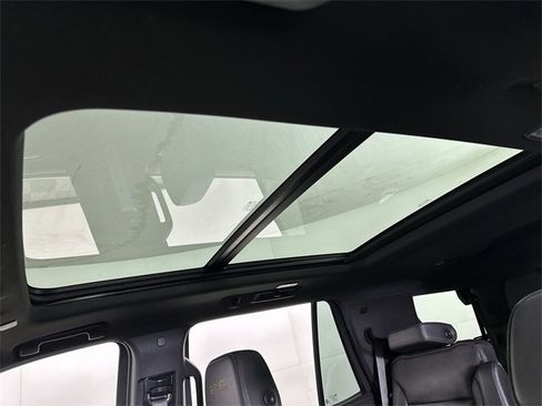 Used 2021 Chevrolet Tahoe High Country image 19