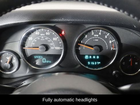 Used 2017 Jeep Wrangler Unlimited Sahara w/ Connectivity Group image 11