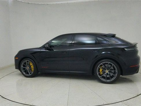 Used 2024 Porsche Cayenne Turbo GT image 70