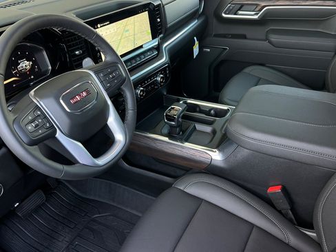 New 2026 GMC Sierra 1500 SLT w/ SLT Premium Plus Package AWD/4WD image 8