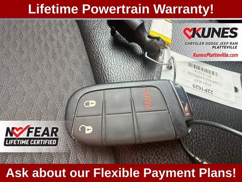Used 2024 Jeep Compass Latitude AWD/4WD image 44