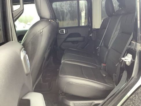 Used 2023 Jeep Wrangler Unlimited Sahara w/ Cold Weather Group image 24