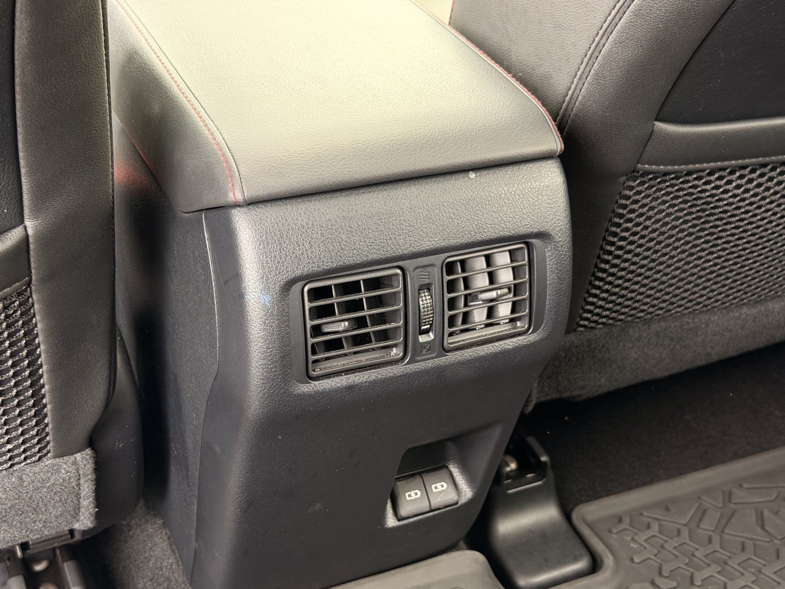 Used 2024 Toyota 4Runner TRD Pro AWD/4WD image 40