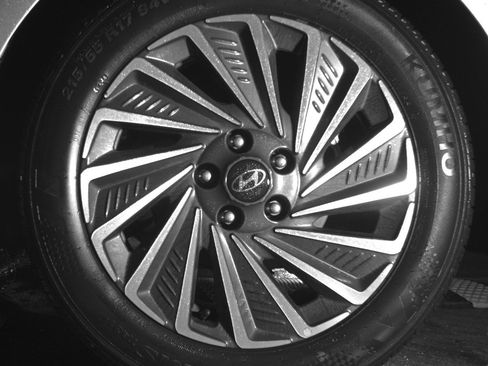 Used 2025 Hyundai Sonata SEL FWD image 14