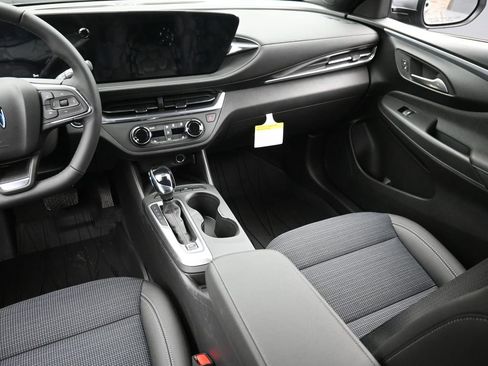 New 2026 Buick Envista Preferred w/ Convenience I Package image 12