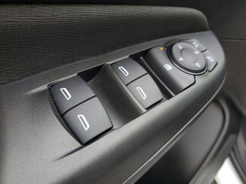 New 2026 Buick Envista Preferred image 18