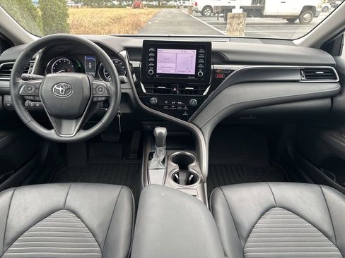 Certified 2021 Toyota Camry SE w/ Cold Weather Package image 29