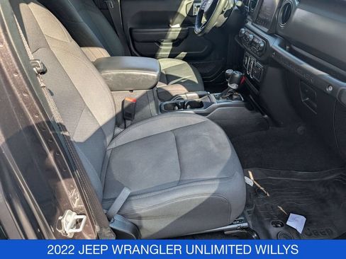 Used 2022 Jeep Wrangler Unlimited Sport AWD/4WD image 30