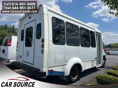 Used 2008 Ford E-350 and Econoline 350 Super Duty RWD image 4