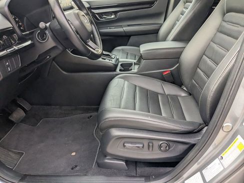 Used 2025 Honda CR-V EX-L image 11
