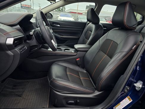 Used 2022 Nissan Altima 2.5 SR FWD image 21