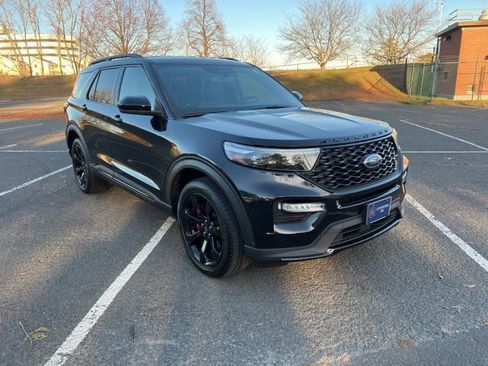 Used 2022 Ford Explorer ST w/ ST Street Pack image 1