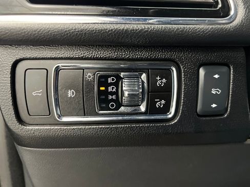 Used 2024 Lincoln Navigator Reserve image 55