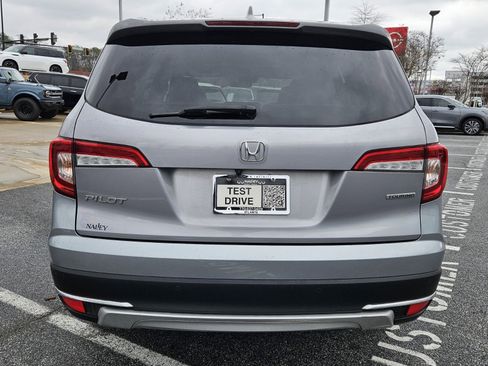 Used 2022 Honda Pilot Touring image 7
