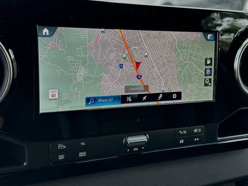 Used 2024 Mercedes-Benz Sprinter 2500 image 21