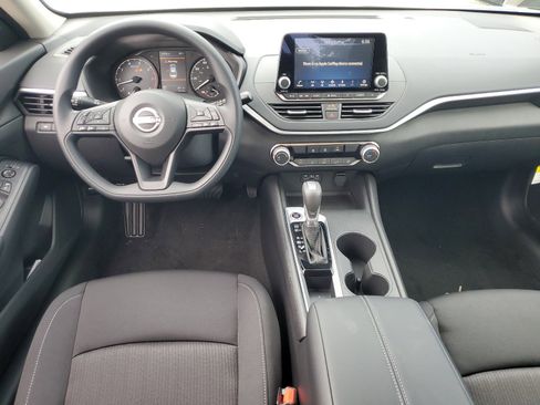 New 2025 Nissan Altima 2.5 S image 9