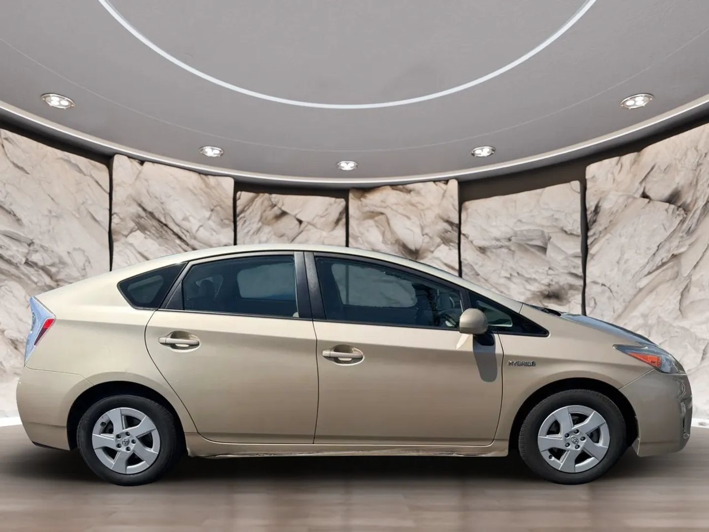 Used 2010 Toyota Prius Five FWD image 4