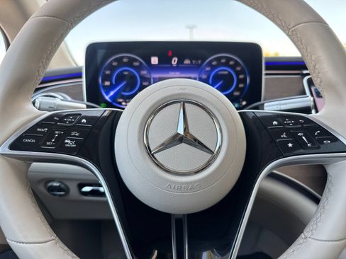 Used 2023 Mercedes-Benz EQS 450+ 4MATIC Sedan image 24