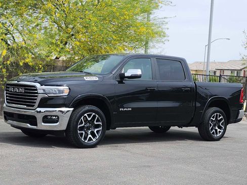 Used 2025 RAM 1500 Laramie image 5