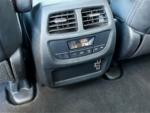 Used 2021 Honda Pilot Special Edition image 25