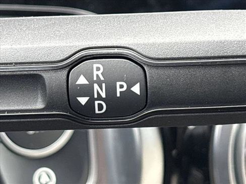 Certified 2025 Mercedes-Benz GLB 250 image 12