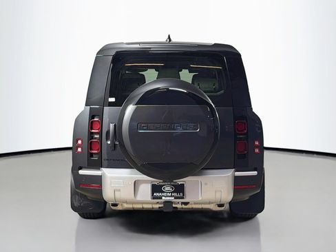 Used 2025 Land Rover Defender 130 S AWD/4WD image 4