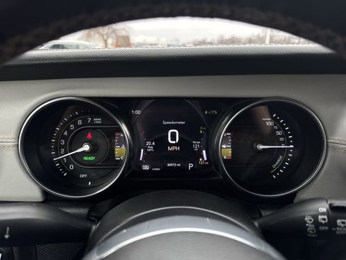 Used 2022 Jeep Wrangler Unlimited Sahara image 11