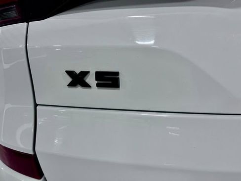 Used 2022 BMW X5 sDrive40i w/ M Sport Package image 35