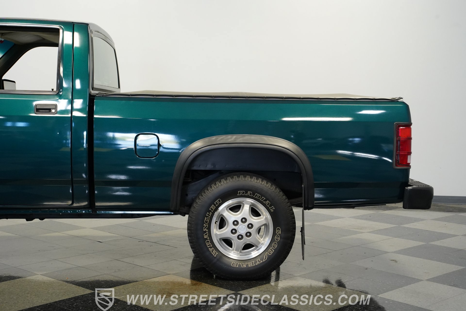 Used 1995 Dodge Dakota Sport AWD/4WD image 25