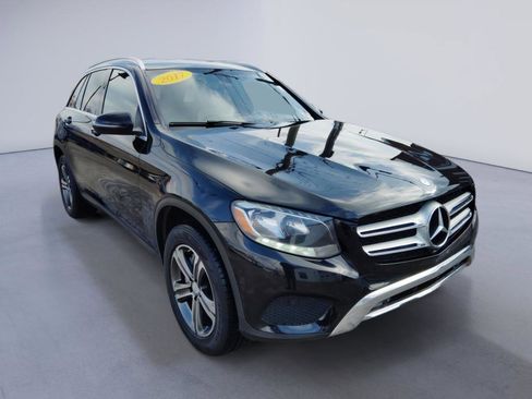 Used 2017 Mercedes-Benz GLC 300 4MATIC image 9